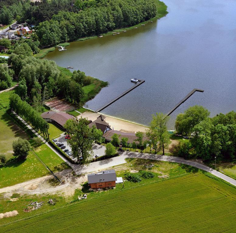 Lazienki Chodzieskie Chodziez Exterior photo